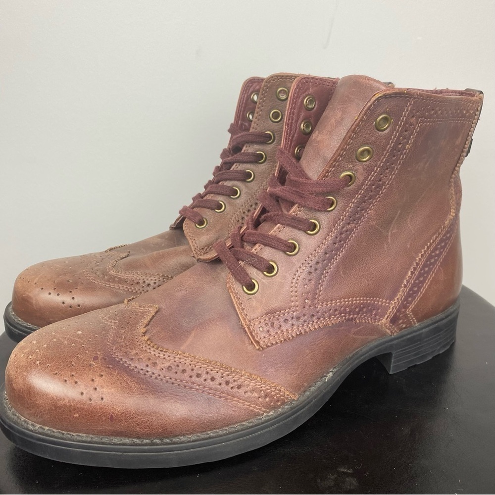 Rudsak • leather wingtip ankle boot - Picture 5 of 11